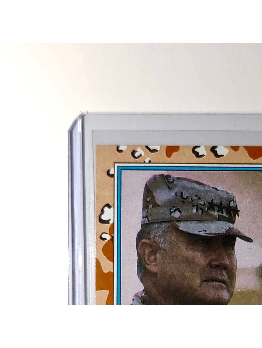 General Schwarzkopf 1991 Topps Desert Storm #157 Card - Picture 3 of 10